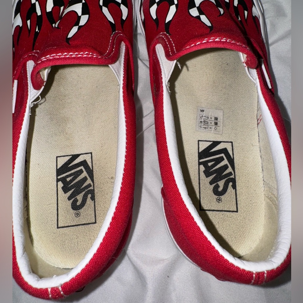 Vans - Picture 4 of 4